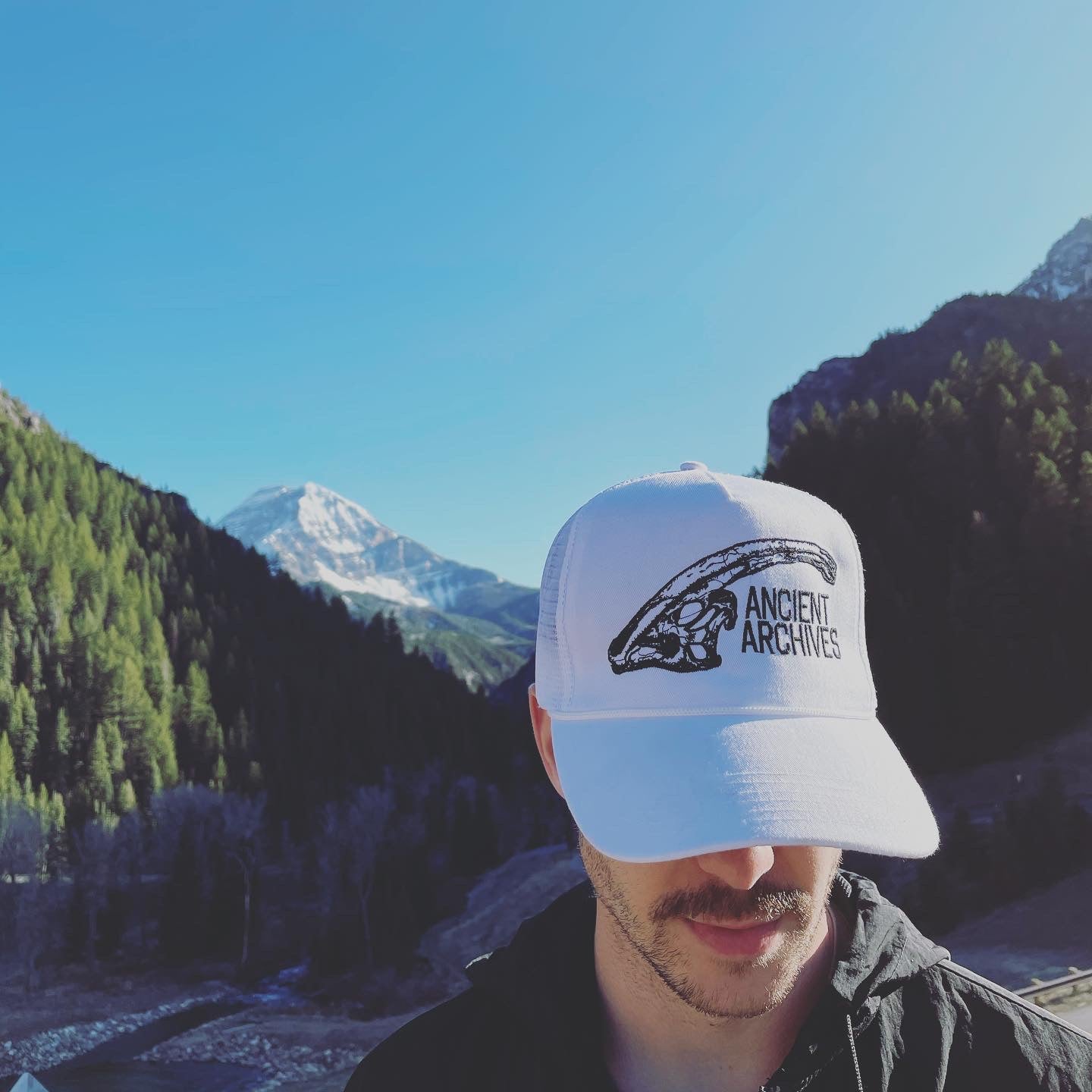 Jewelry & Merchandise